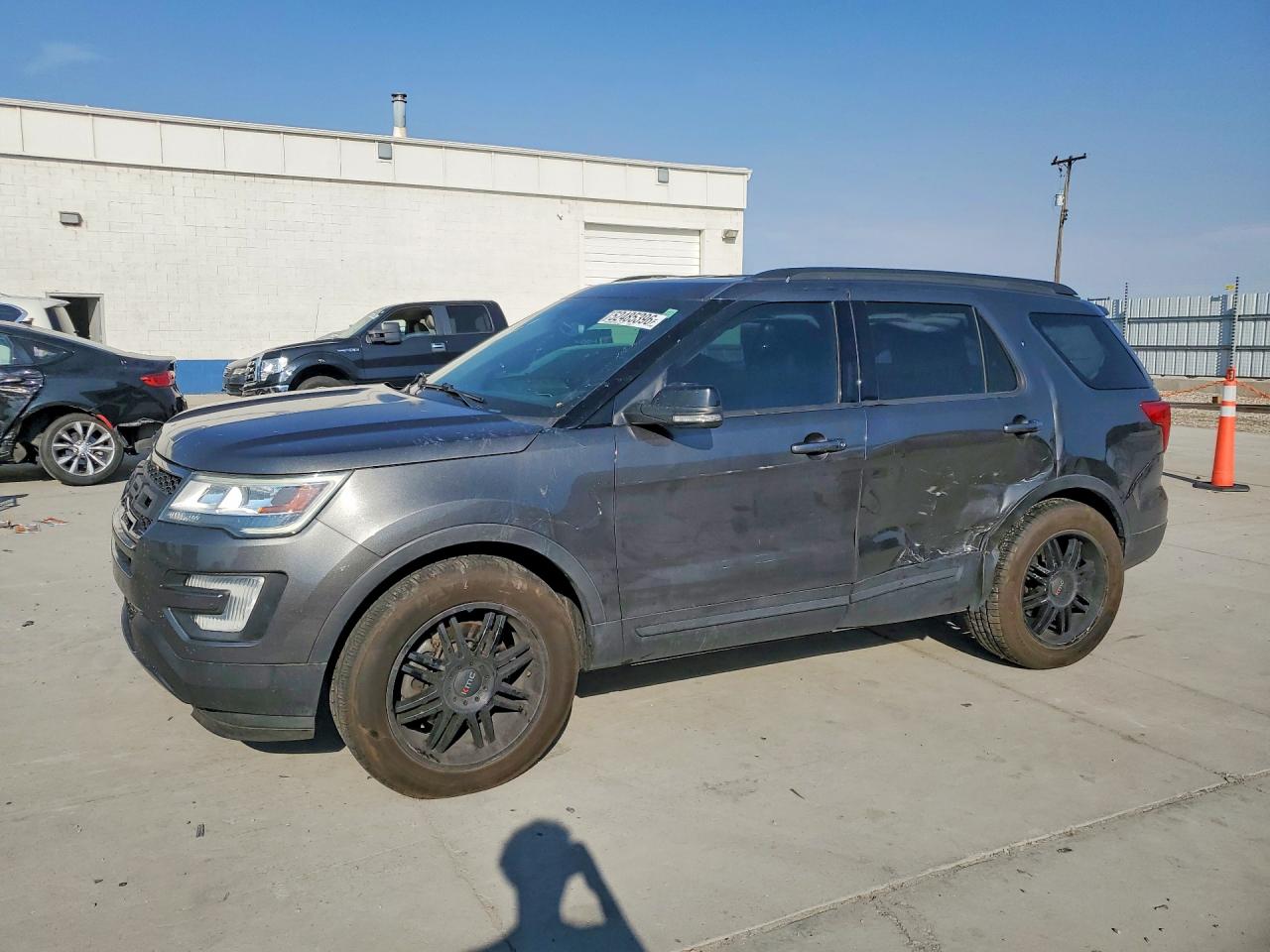 FORD EXPLORER 2016