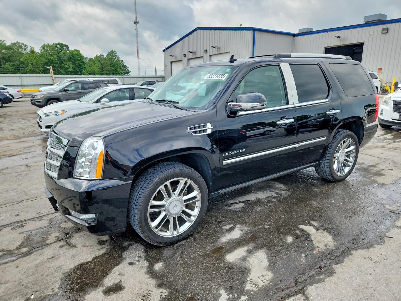 CADILLAC ESCALADE 2013