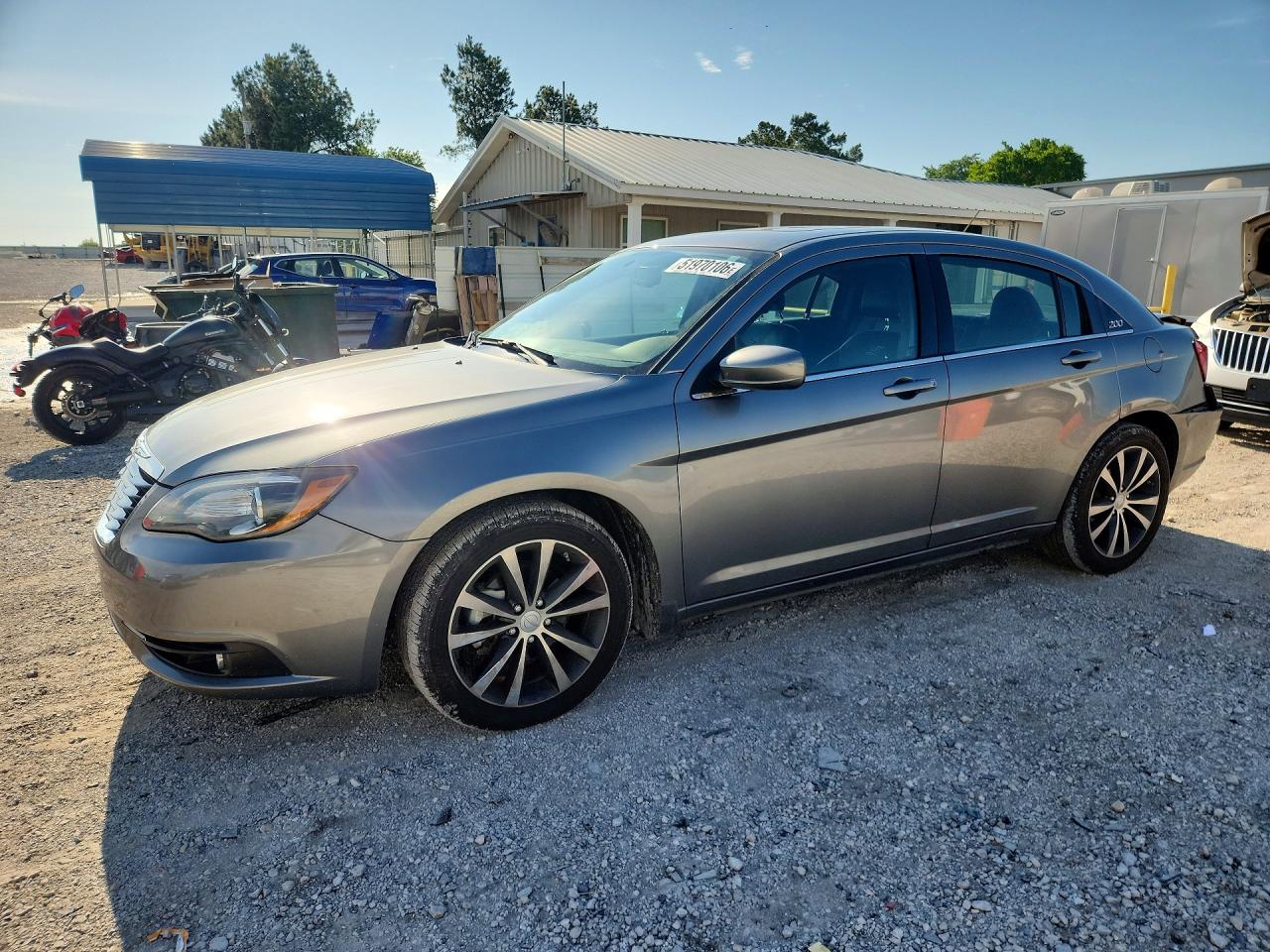 CHRYSLER 200 2012