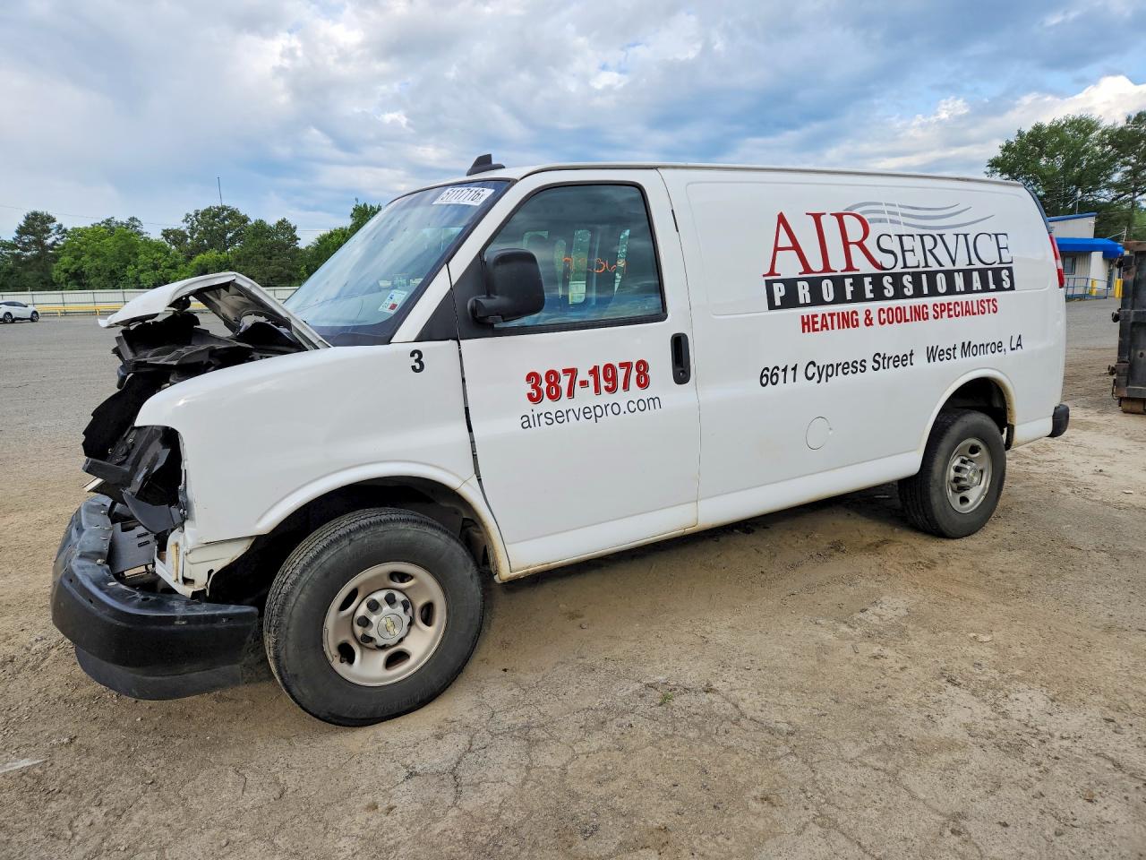 CHEVROLET EXPRESS G2500 2023