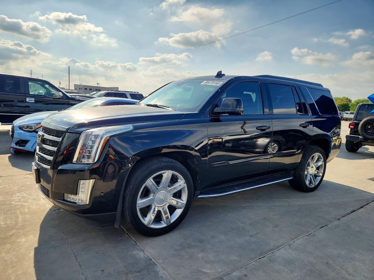 CADILLAC ESCALADE 2018