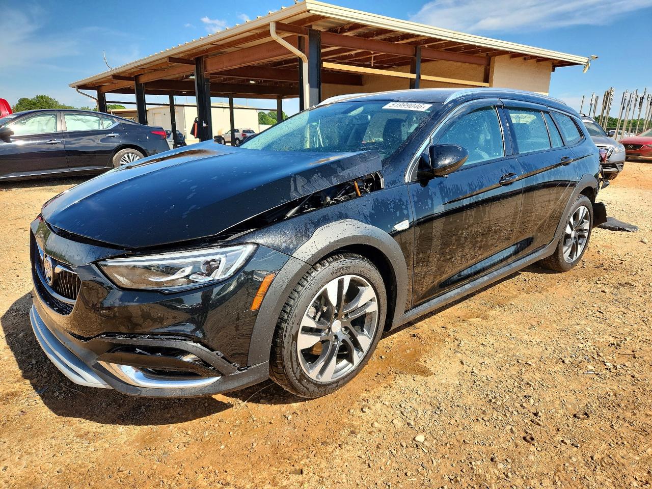 BUICK REGAL TOURX 2018