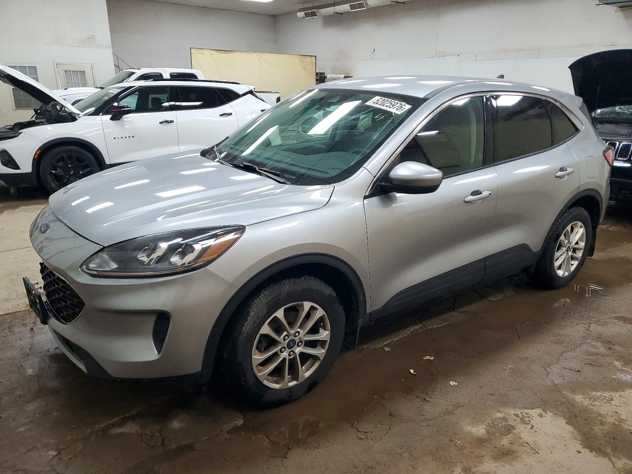 FORD ESCAPE 2021
