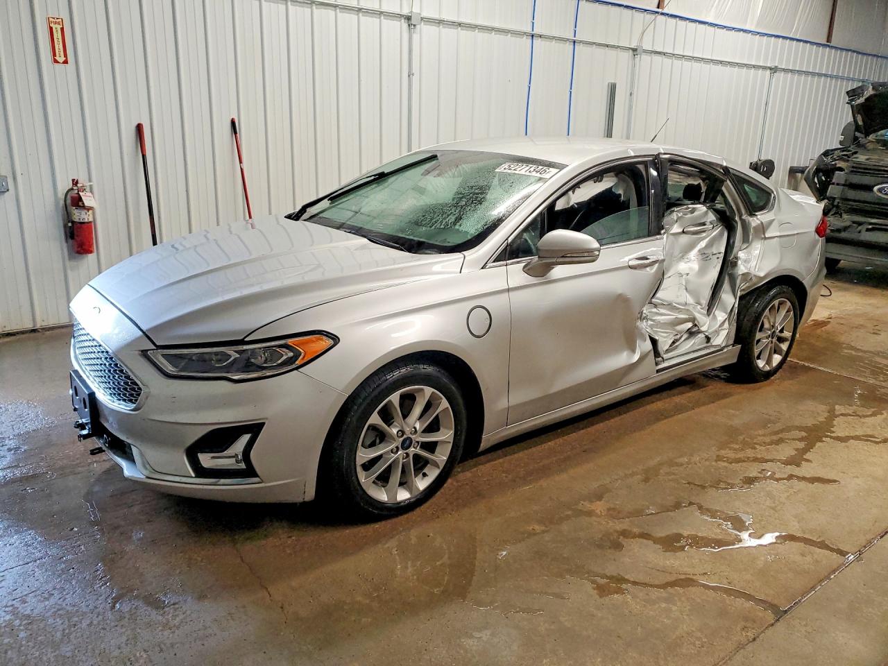 FORD FUSION 2019