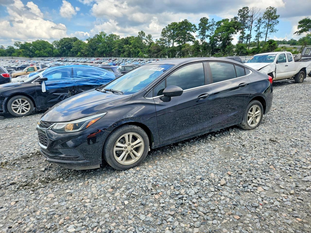 CHEVROLET CRUZE 2017