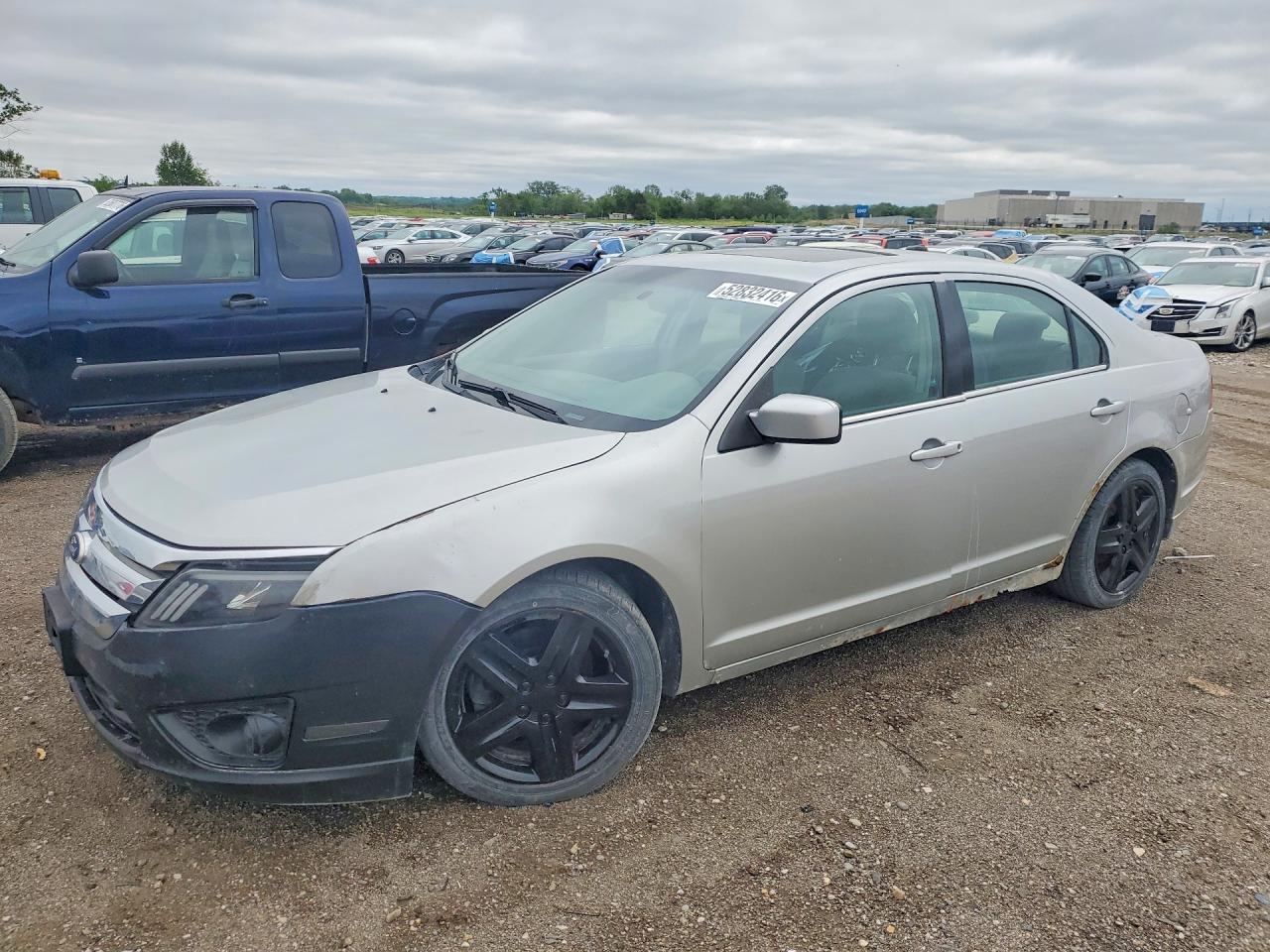 FORD FUSION 2010