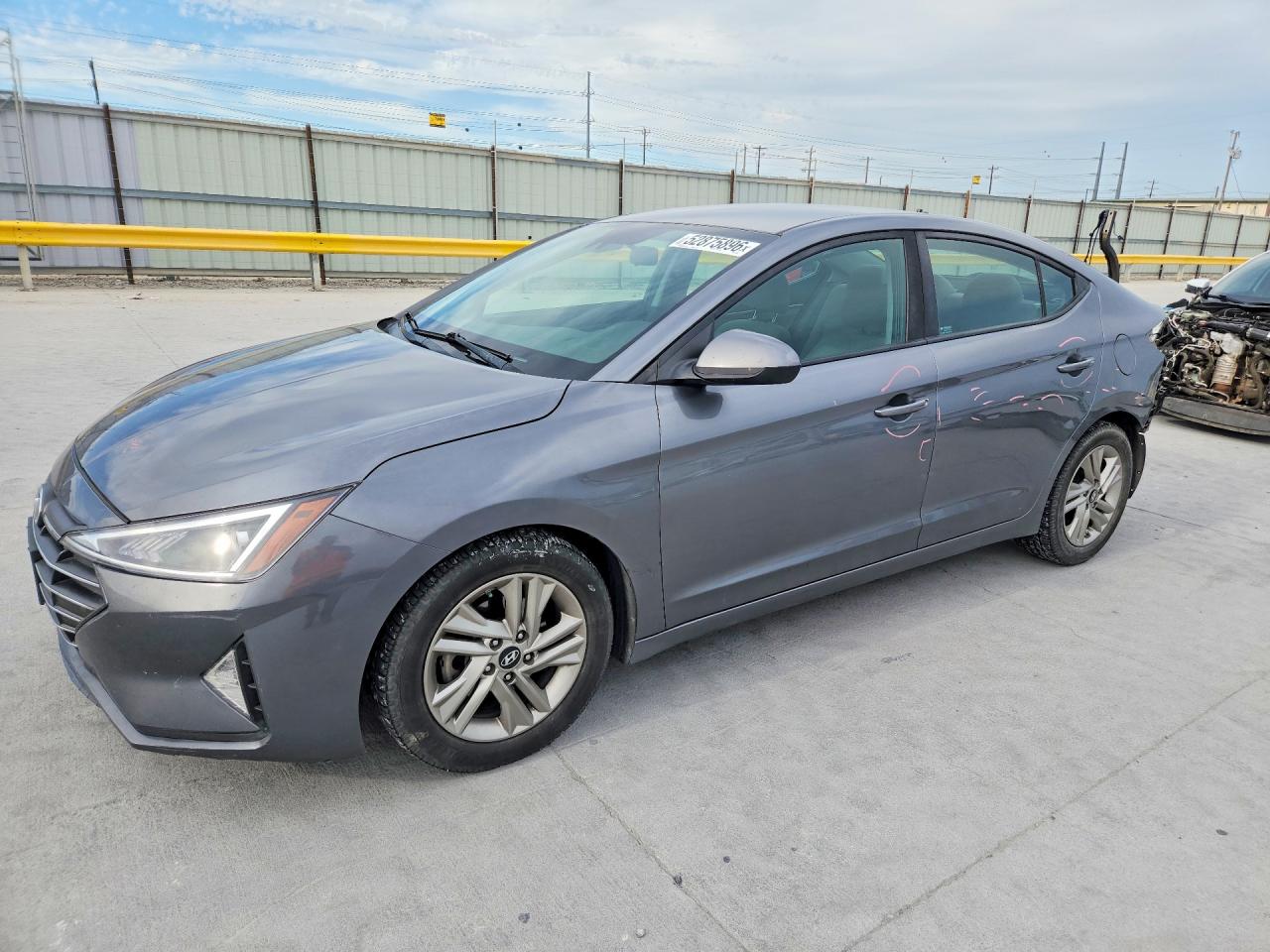 HYUNDAI ELANTRA 2019