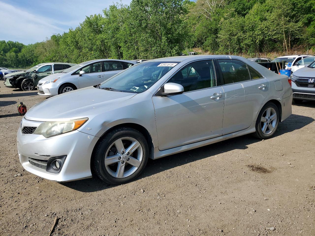 TOYOTA CAMRY 2012