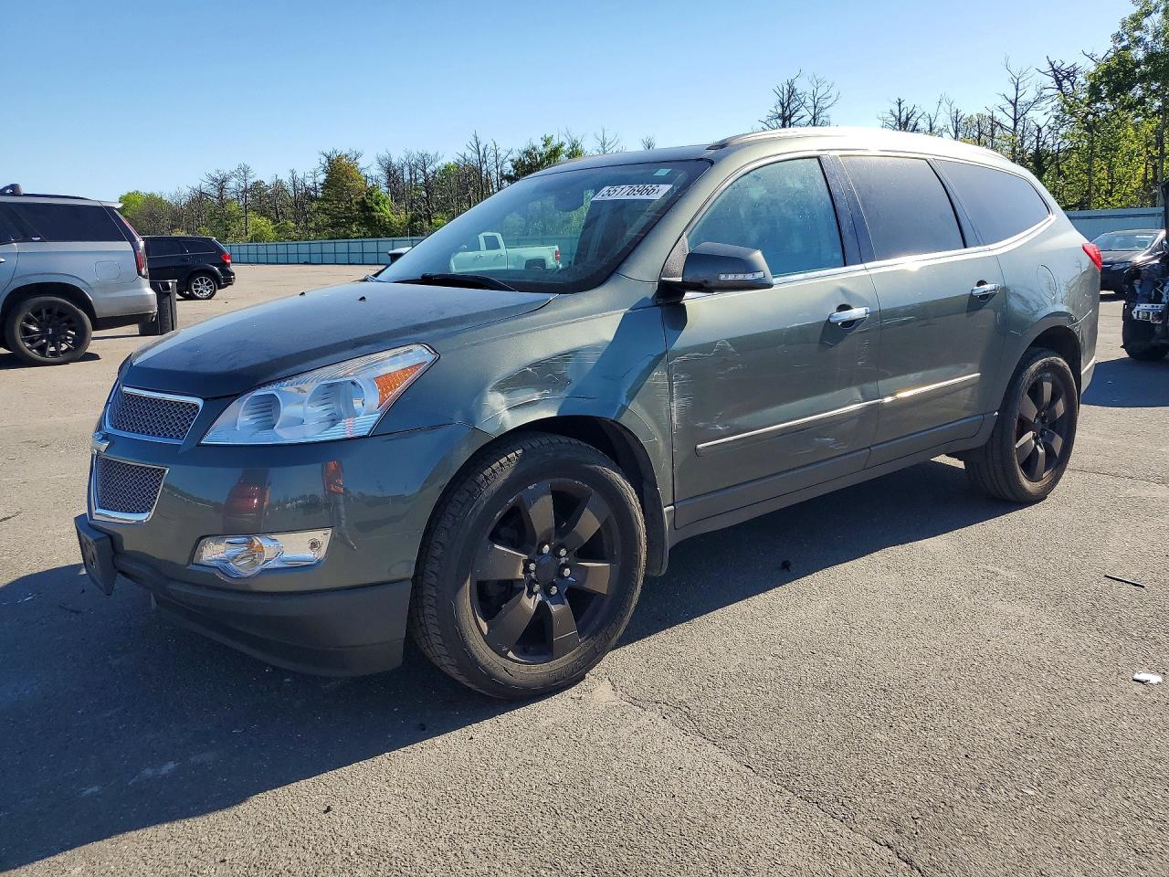 CHEVROLET TRAVERSE 2011