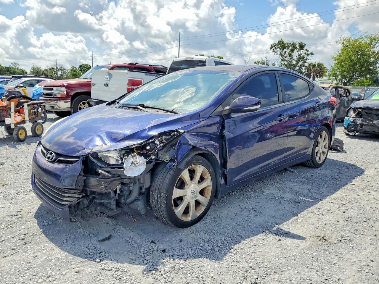 HYUNDAI ELANTRA 2012