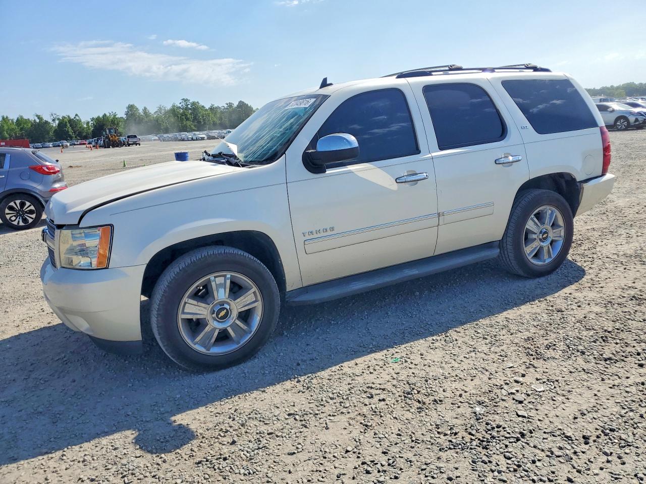 CHEVROLET TAHOE 2010