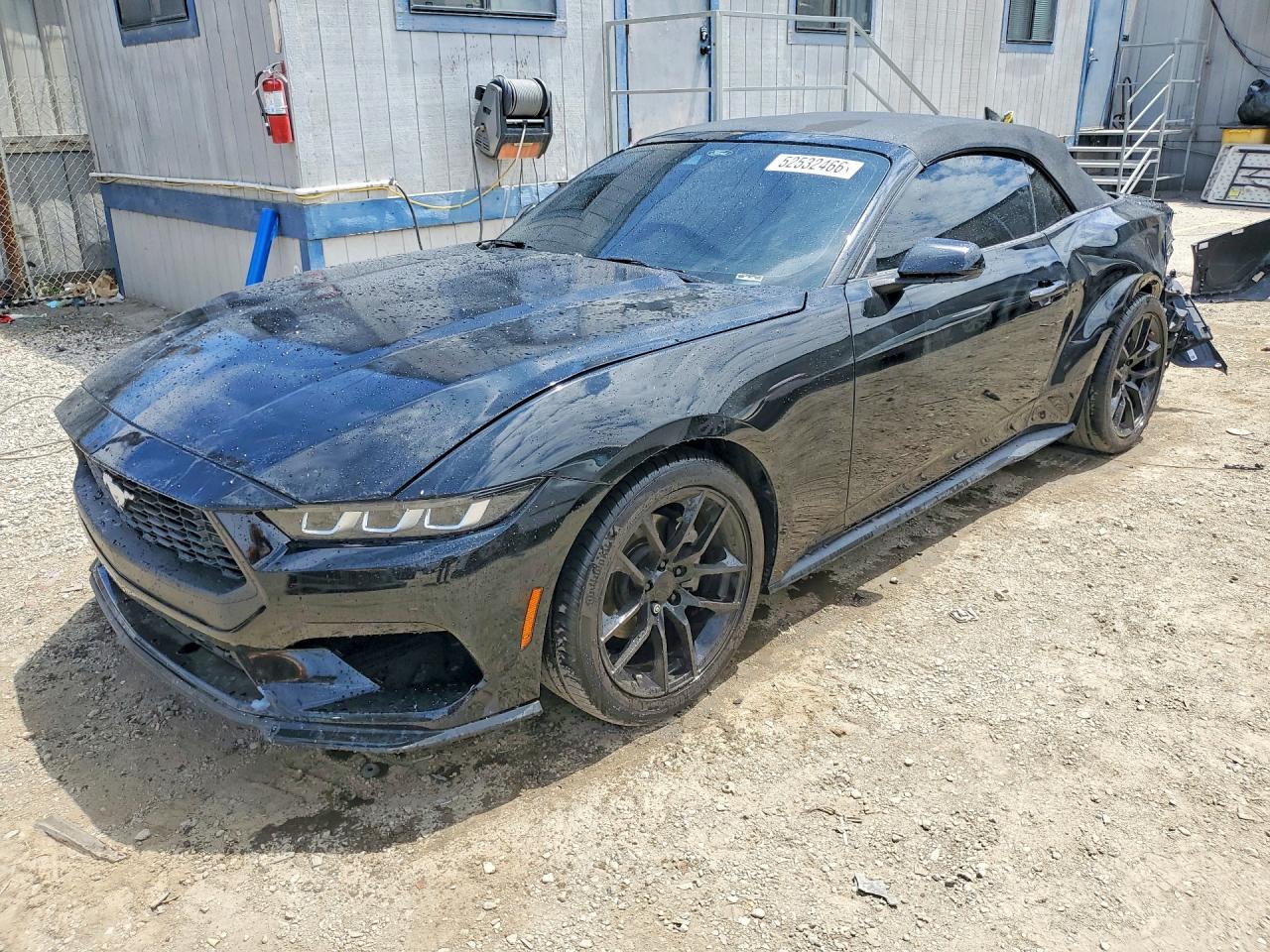 FORD MUSTANG 2025