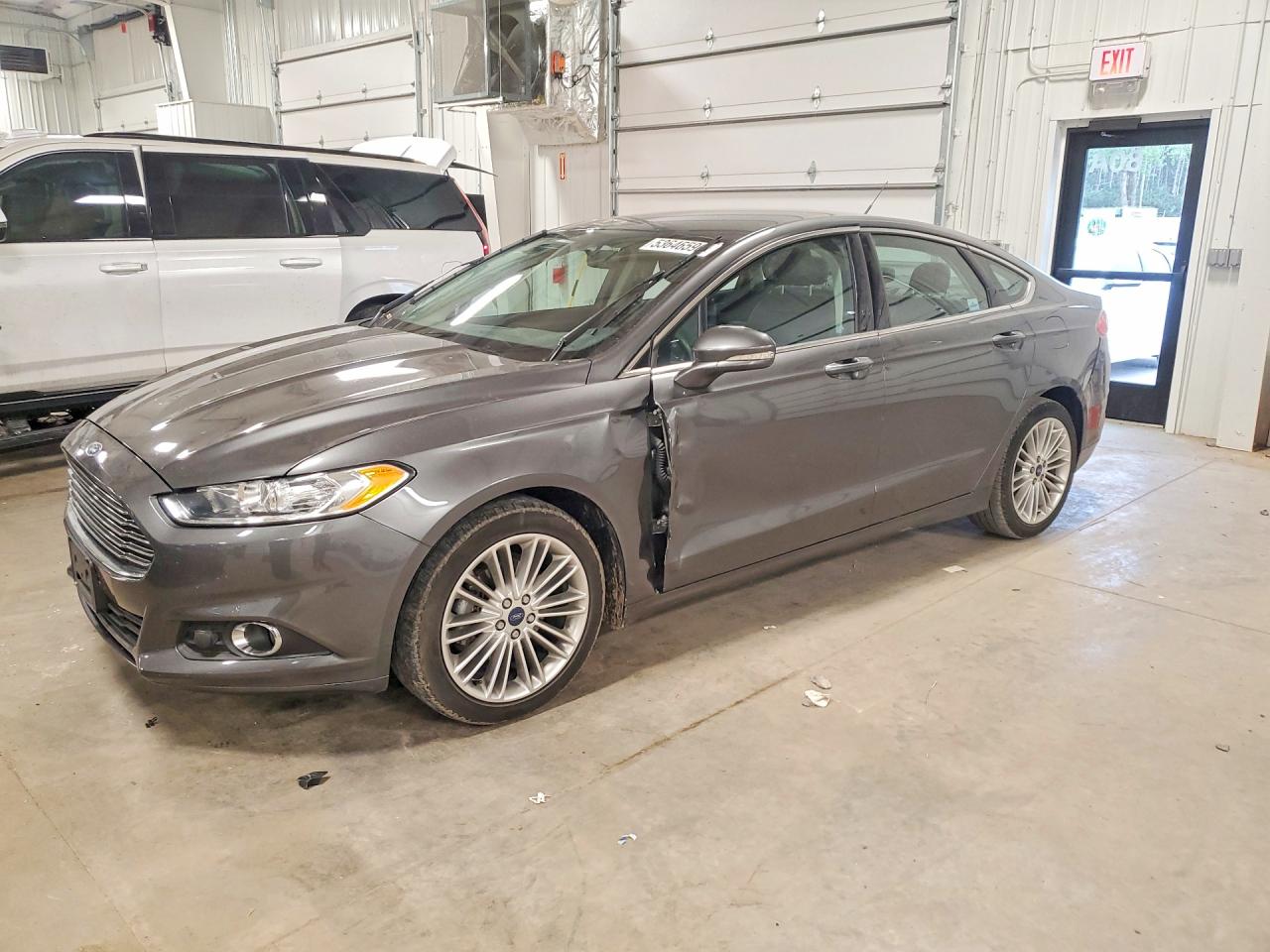 FORD FUSION 2016