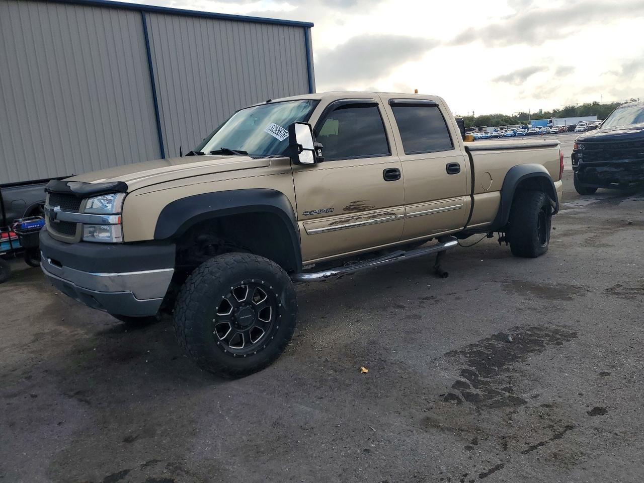 CHEVROLET SILVERADO 2004