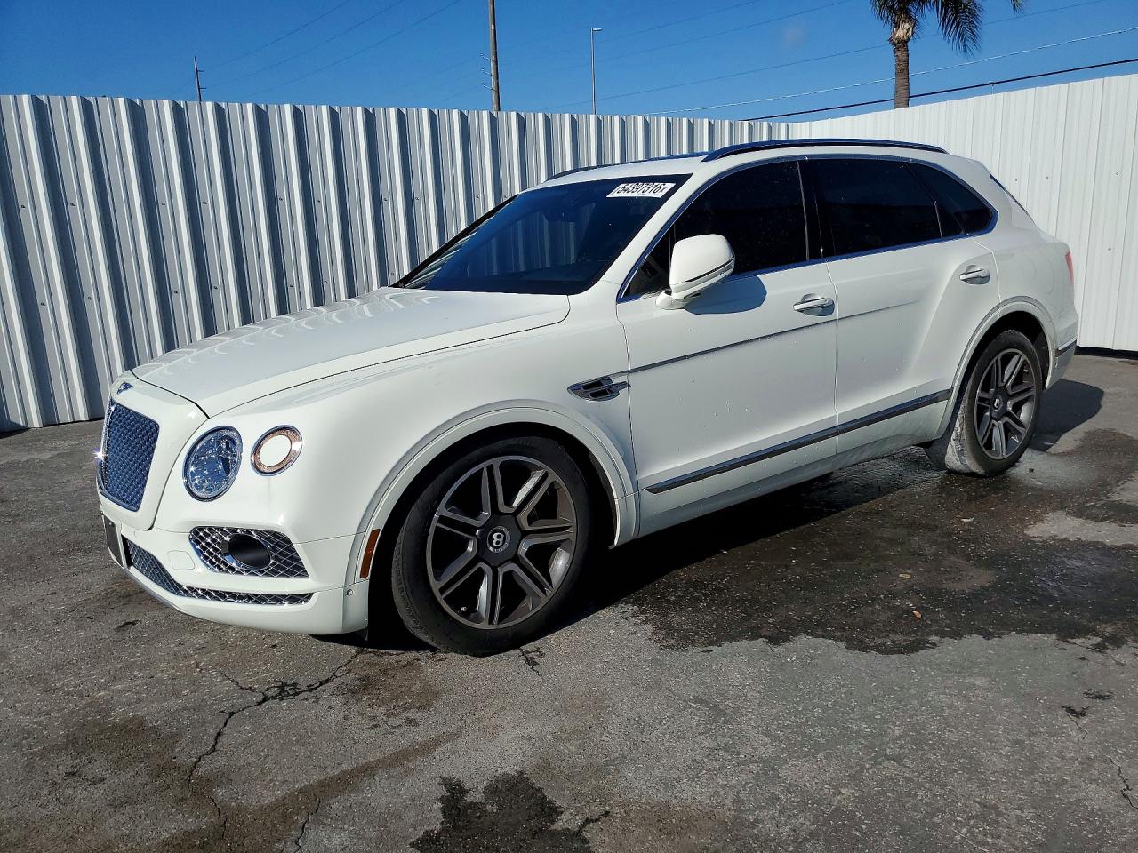 BENTLEY BENTAYGA 2018