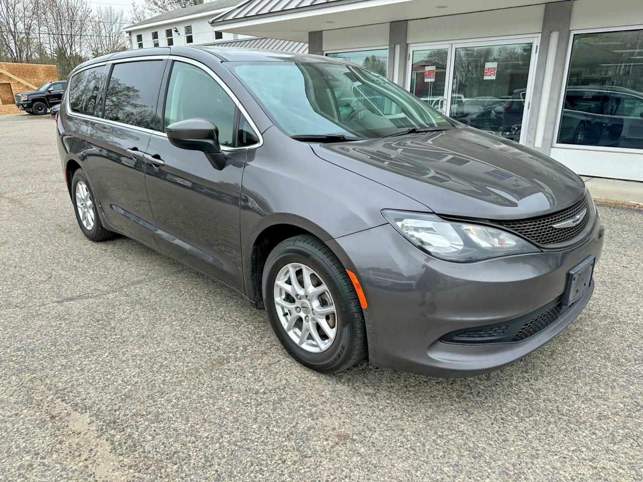 CHRYSLER VOYAGER 2022