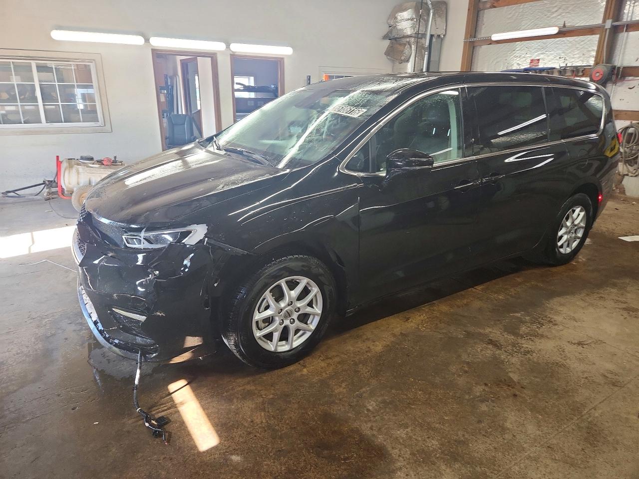 CHRYSLER PACIFICA 2024