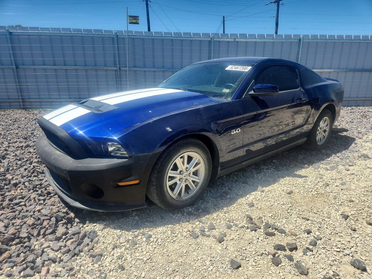 FORD MUSTANG 2011