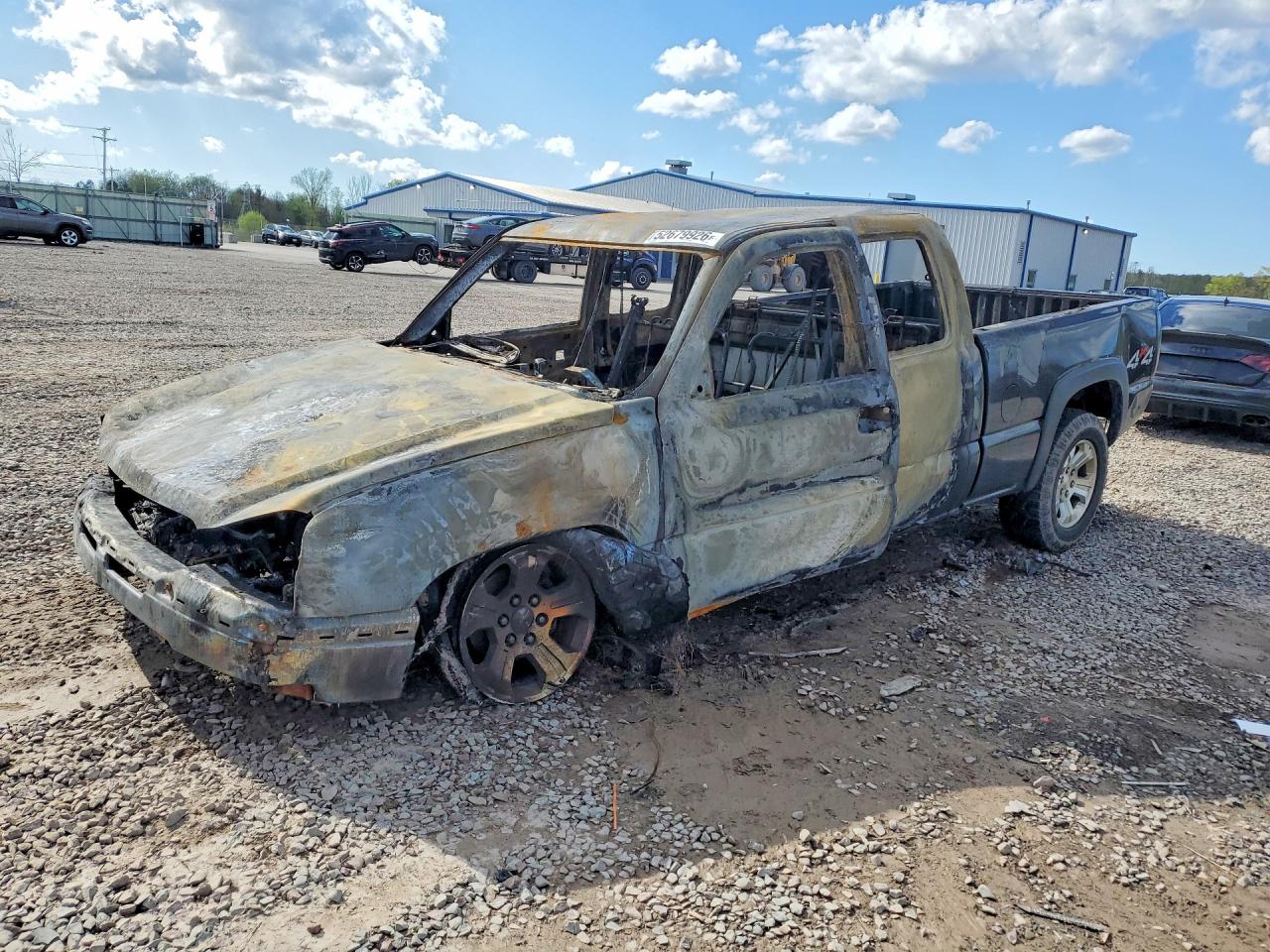 CHEVROLET SILVERADO 2004