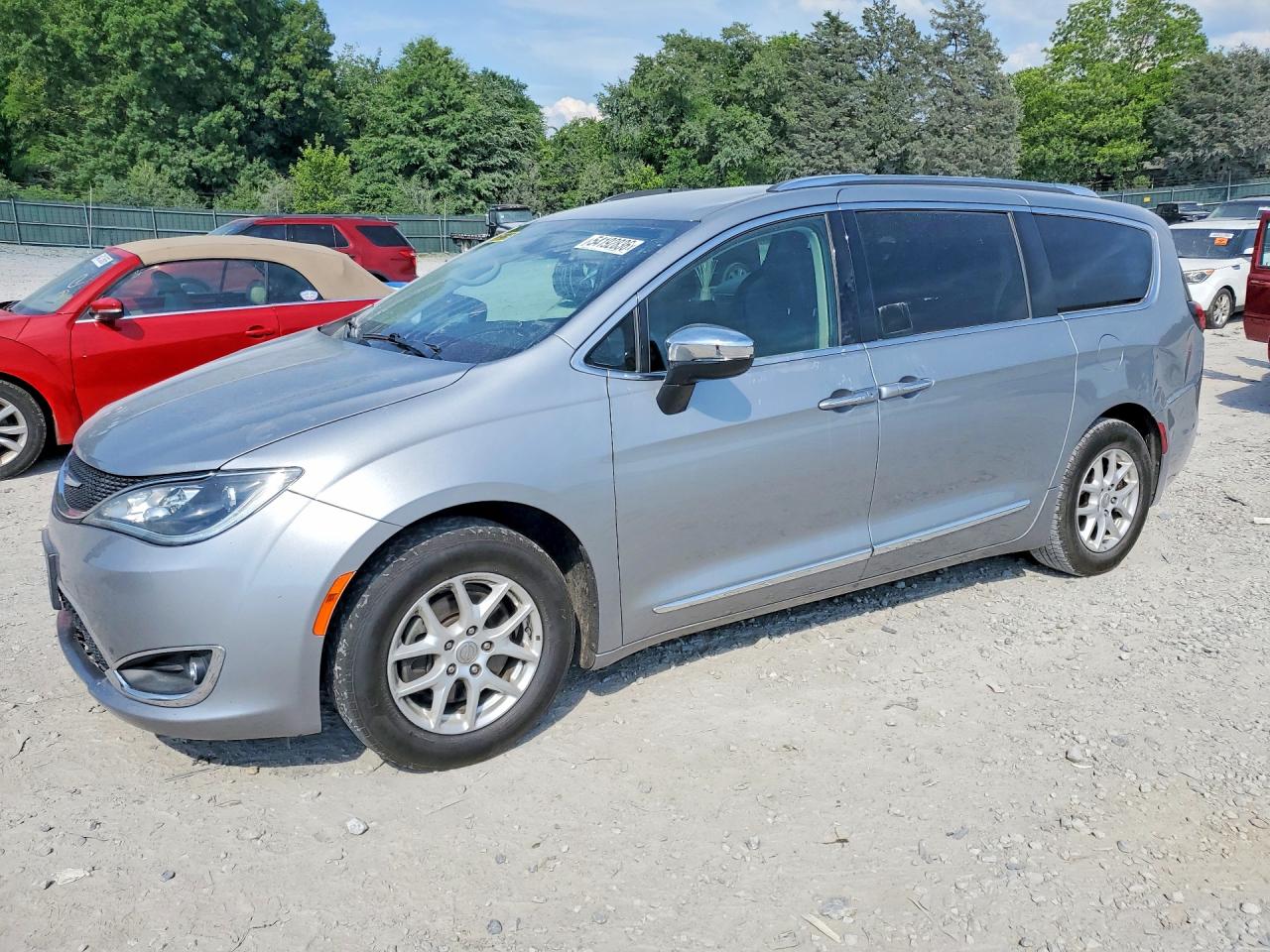 CHRYSLER PACIFICA 2020