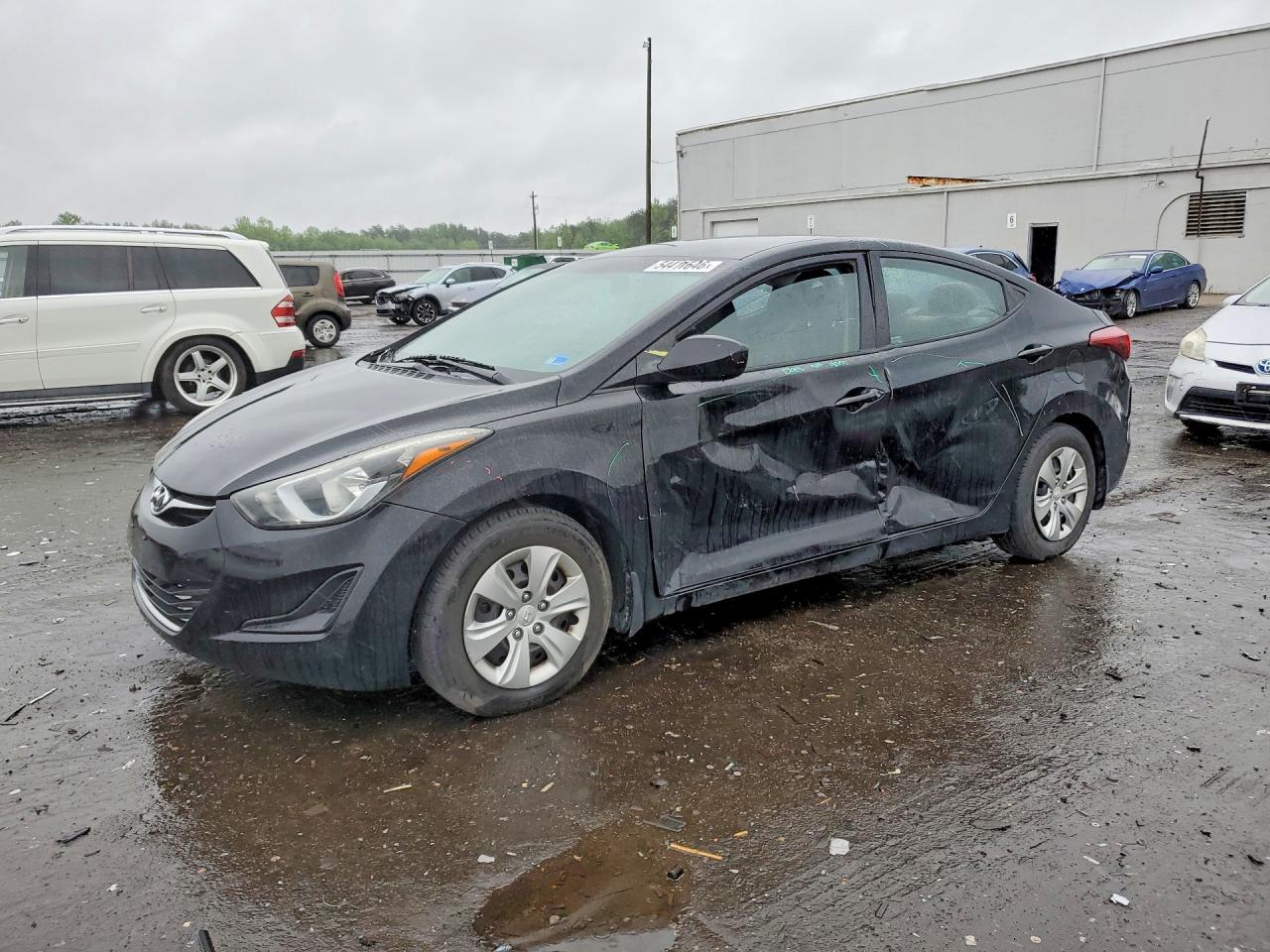 HYUNDAI ELANTRA 2016