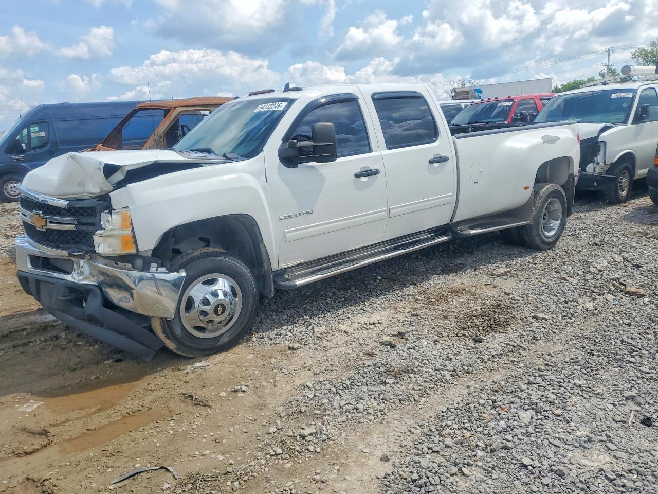 CHEVROLET SILVERADO 2013