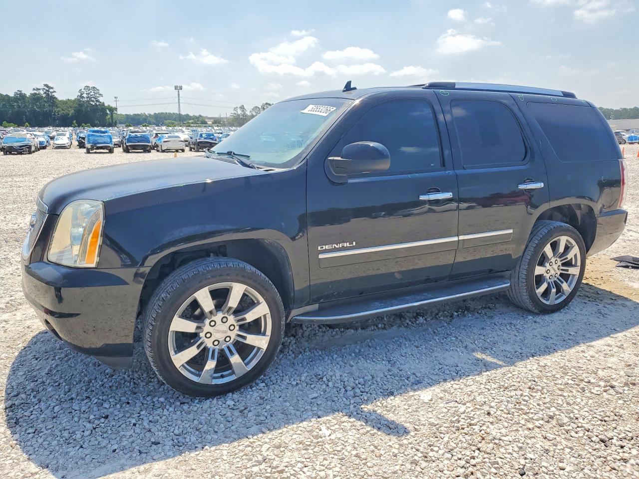 GMC YUKON 2011