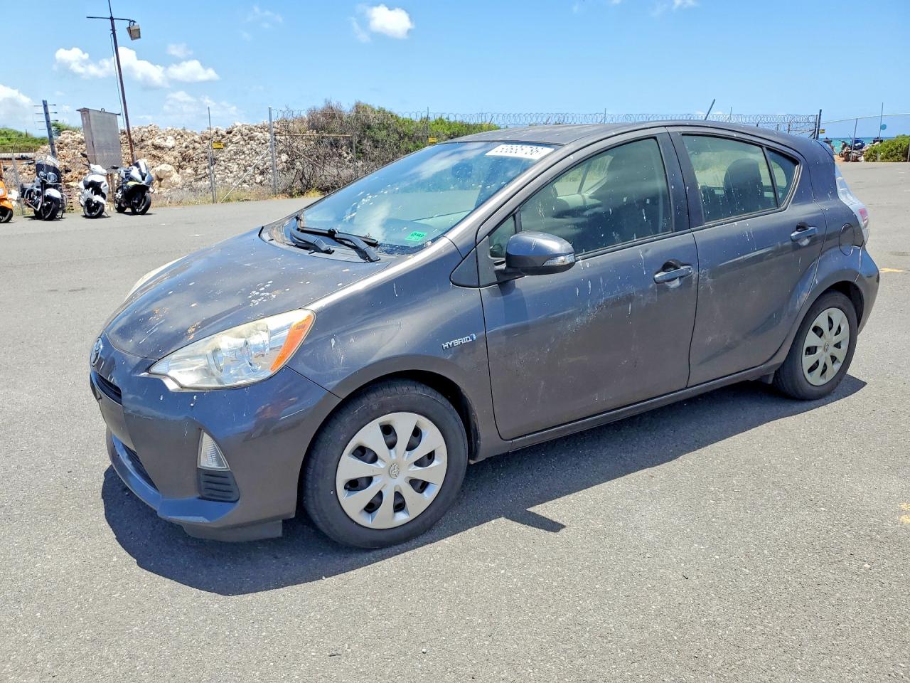 TOYOTA PRIUS C 2014