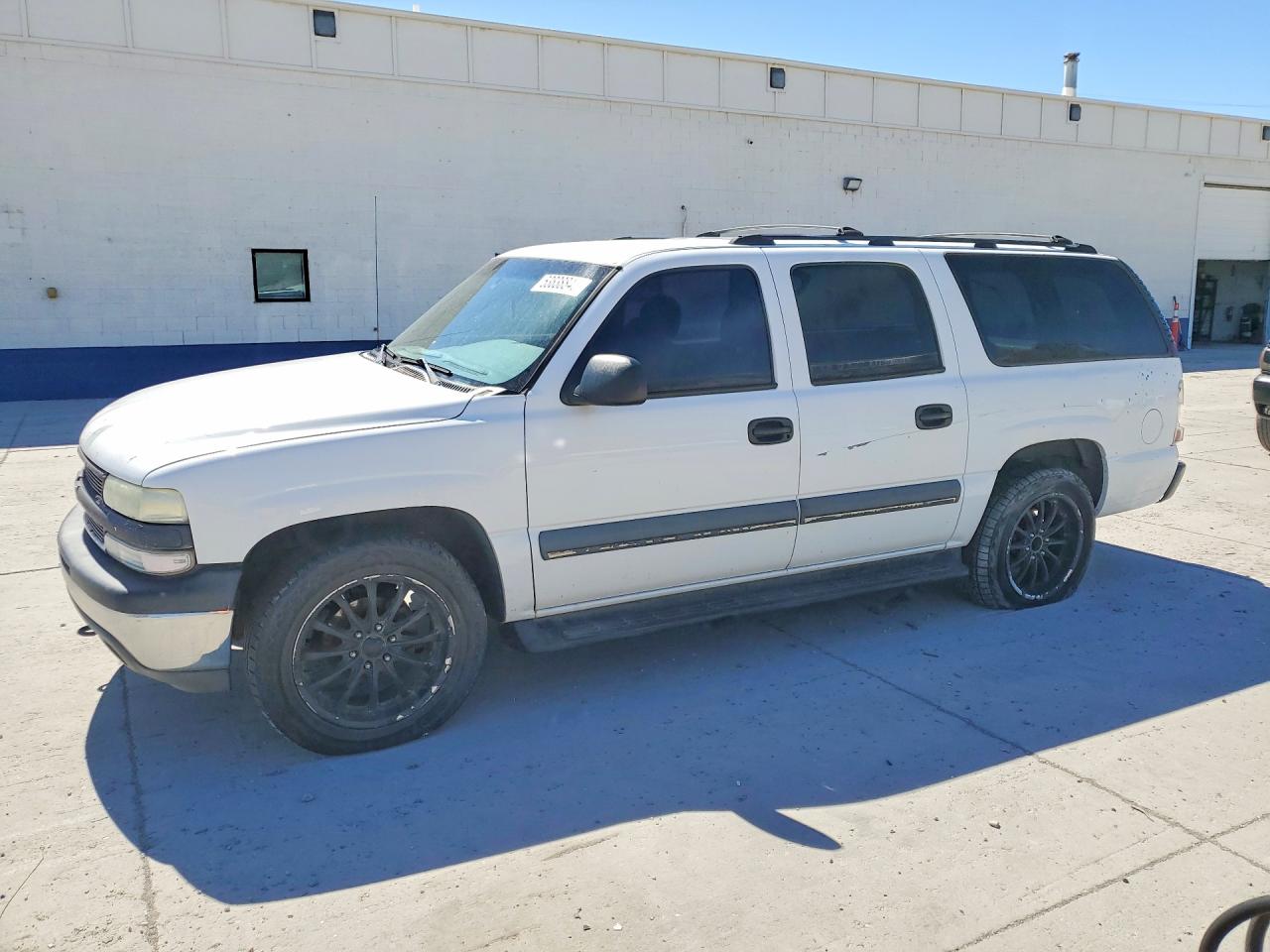 CHEVROLET SUBURBAN 2002