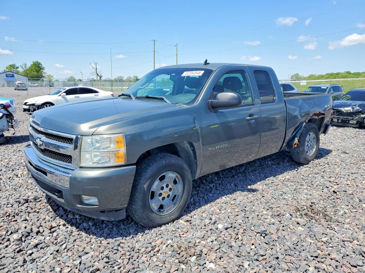 CHEVROLET SILVERADO 2011