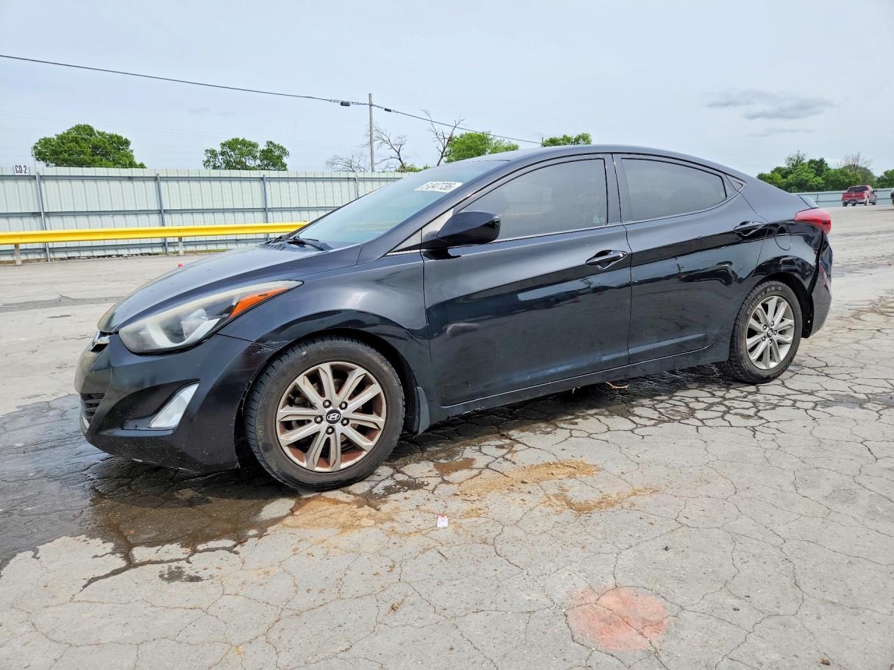 HYUNDAI ELANTRA 2016