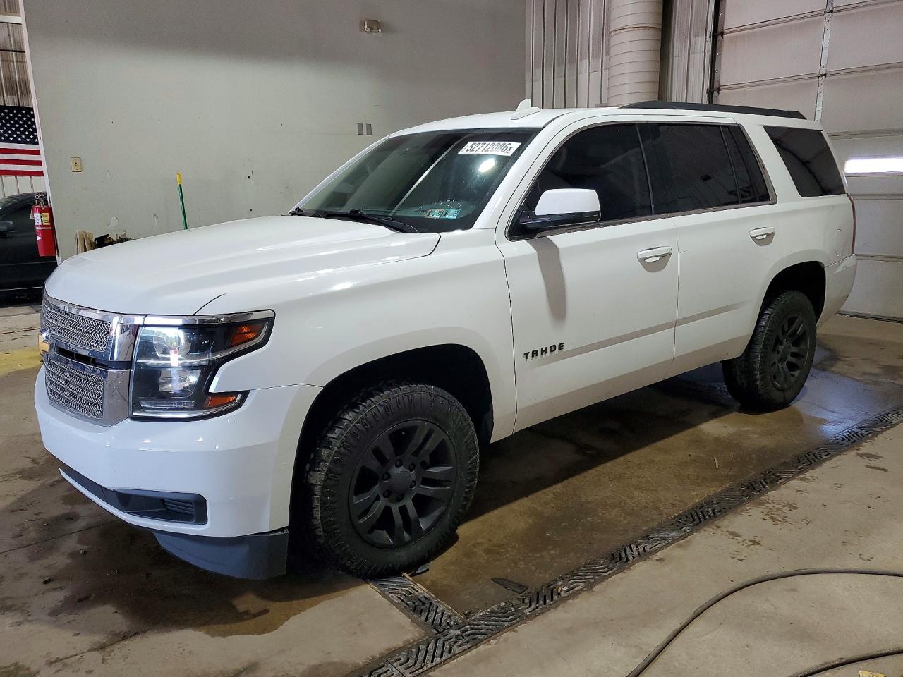 CHEVROLET TAHOE 2017