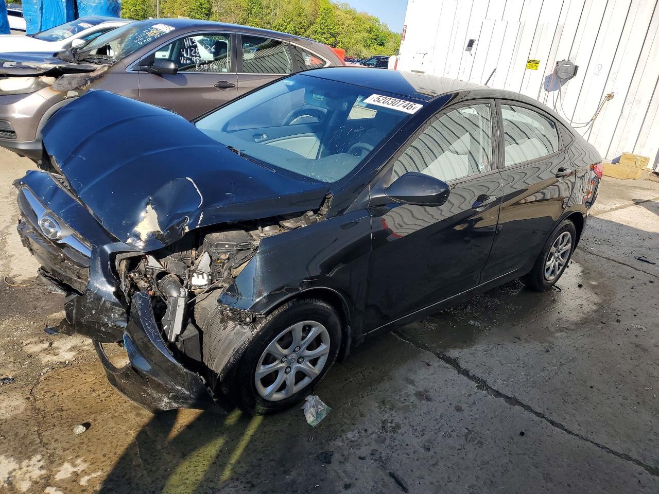 HYUNDAI ACCENT 2012