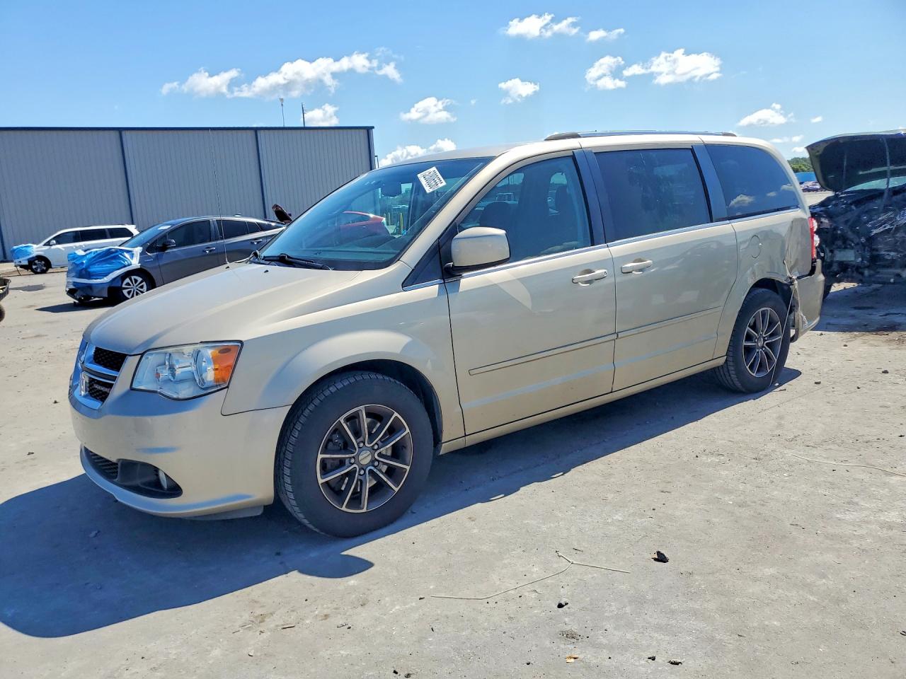DODGE GRAND CARAVAN 2016
