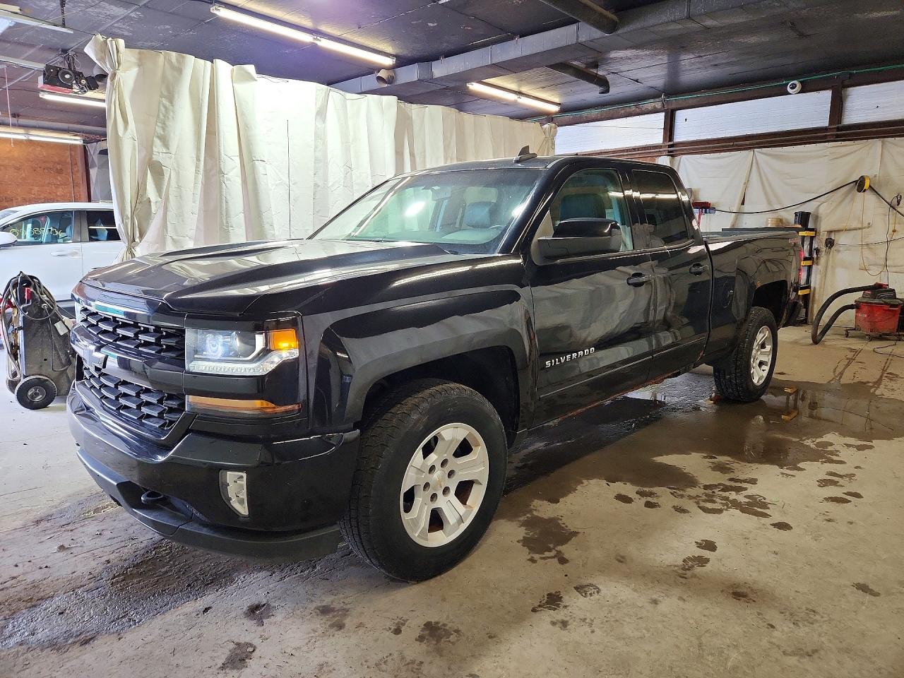 CHEVROLET SILVERADO 2017