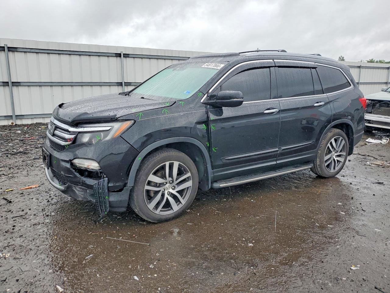 HONDA PILOT 2016