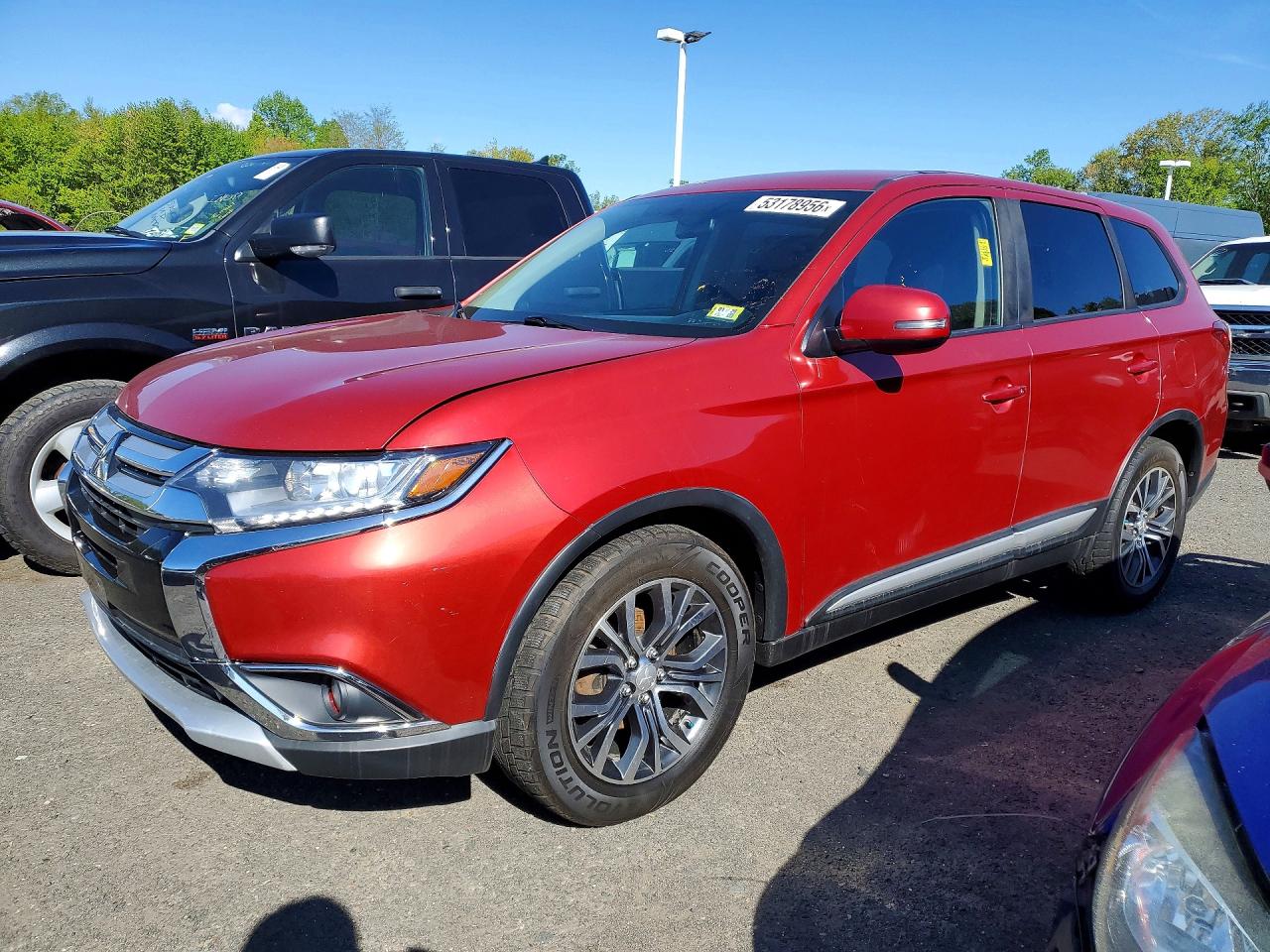 MITSUBISHI OUTLANDER 2018