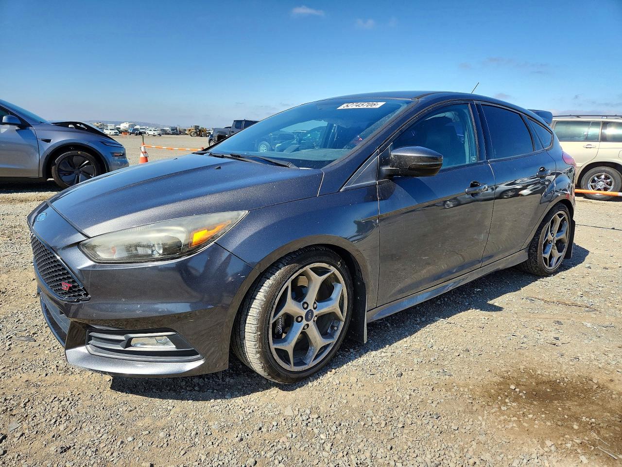 FORD FOCUS 2016