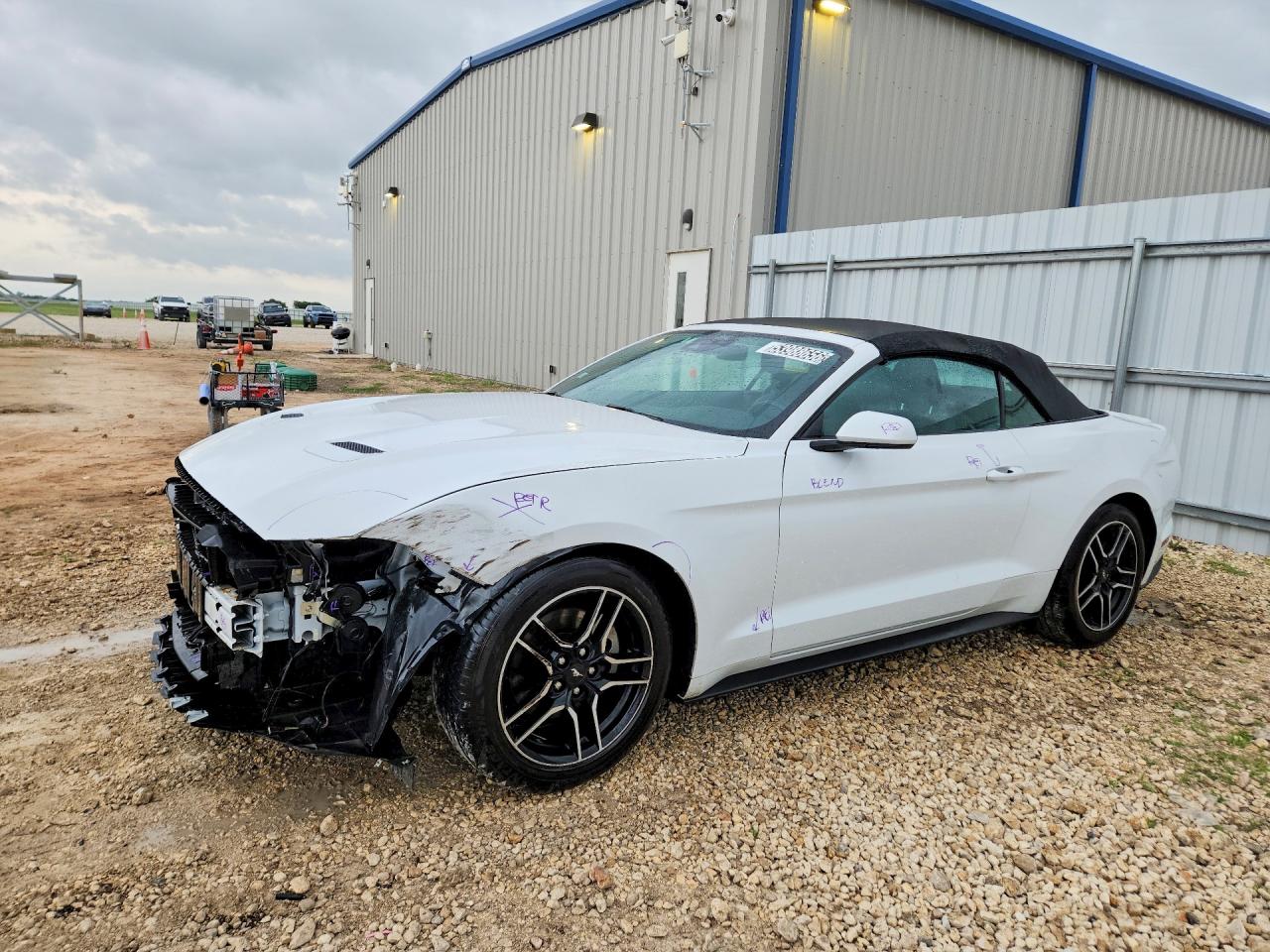 FORD MUSTANG 2023