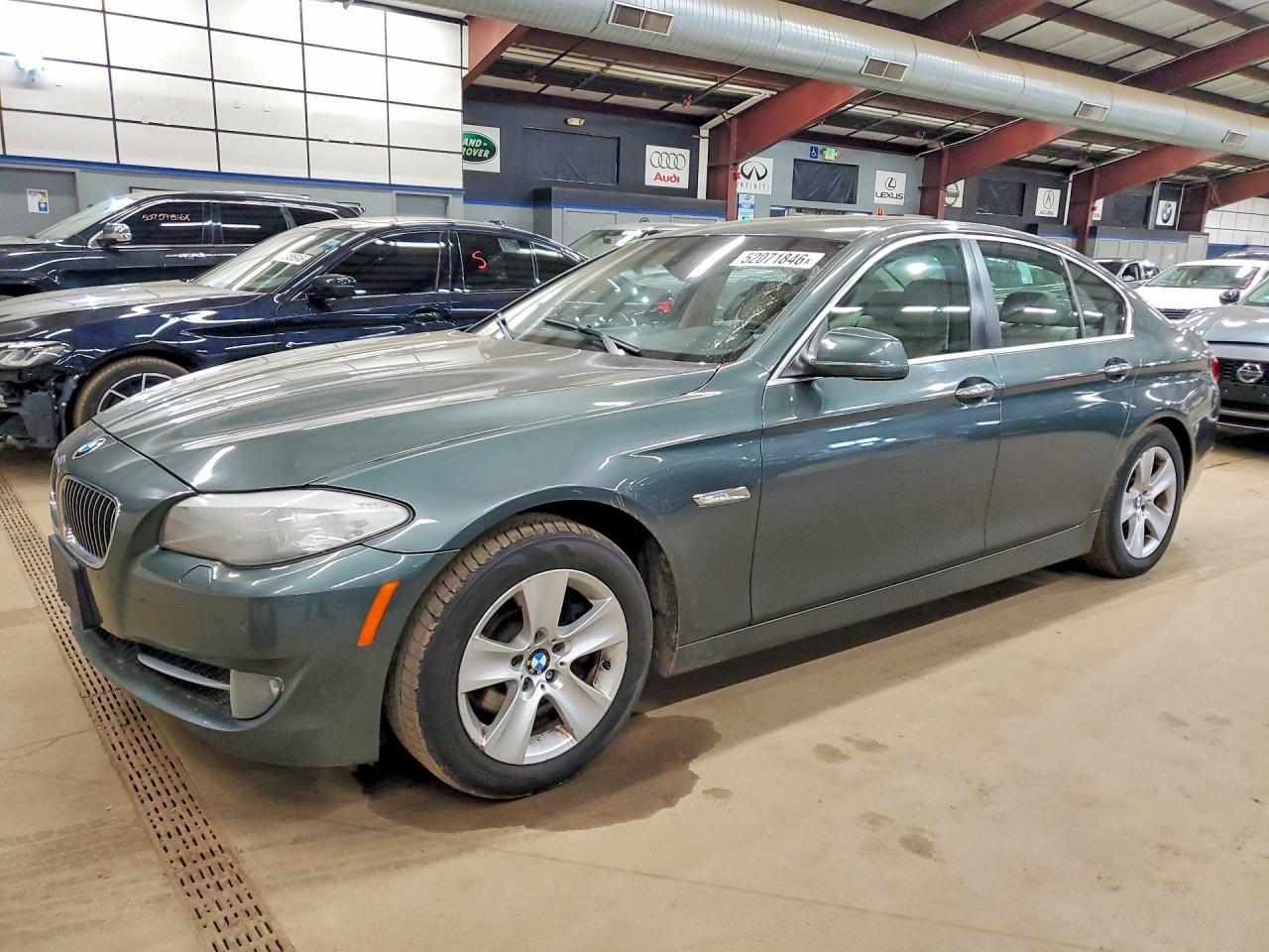 BMW 528 2013