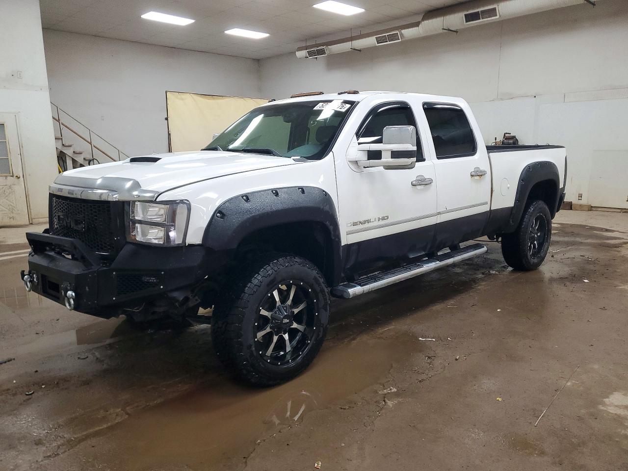 GMC SIERRA 2011