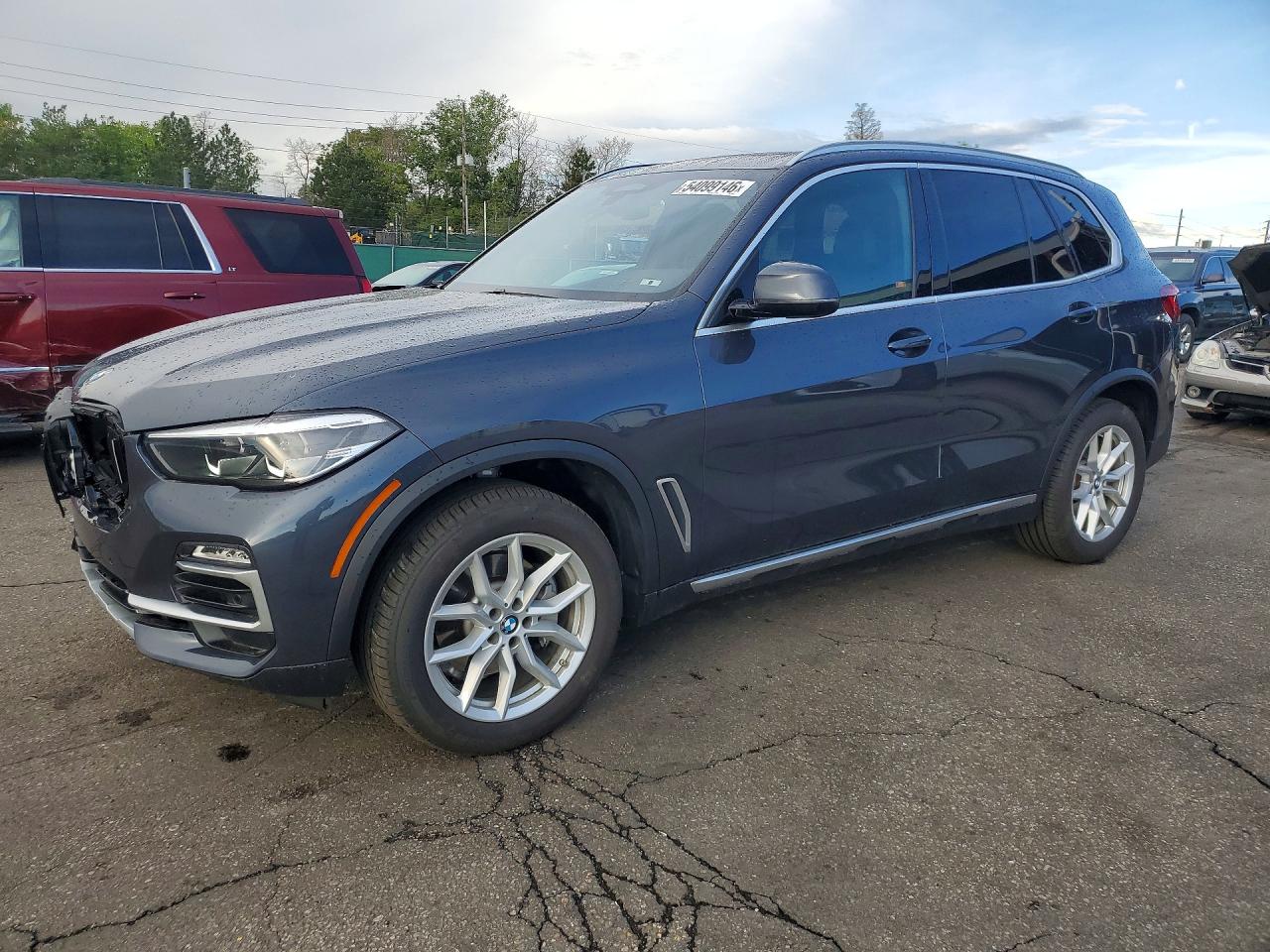 BMW X5 2021