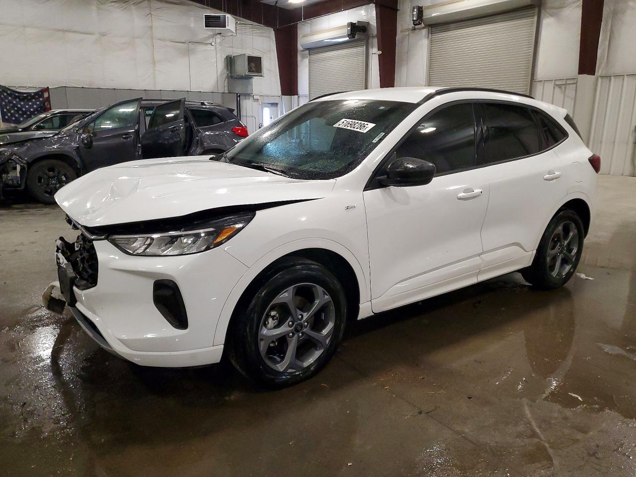 FORD ESCAPE 2023
