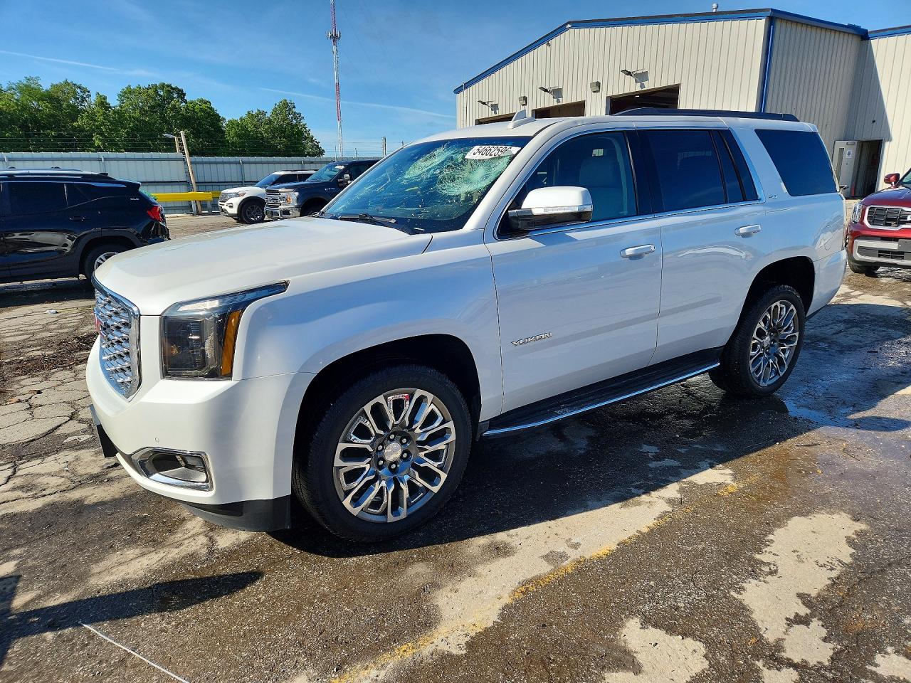 GMC YUKON 2017