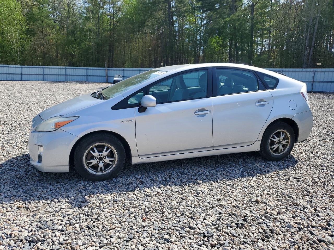 TOYOTA PRIUS 2010
