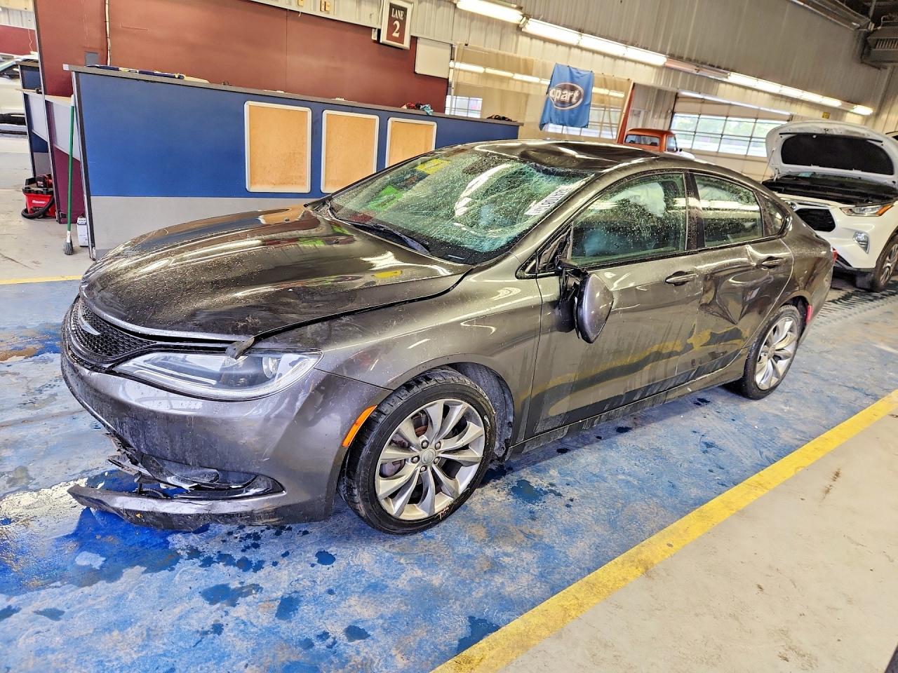 CHRYSLER 200 2015