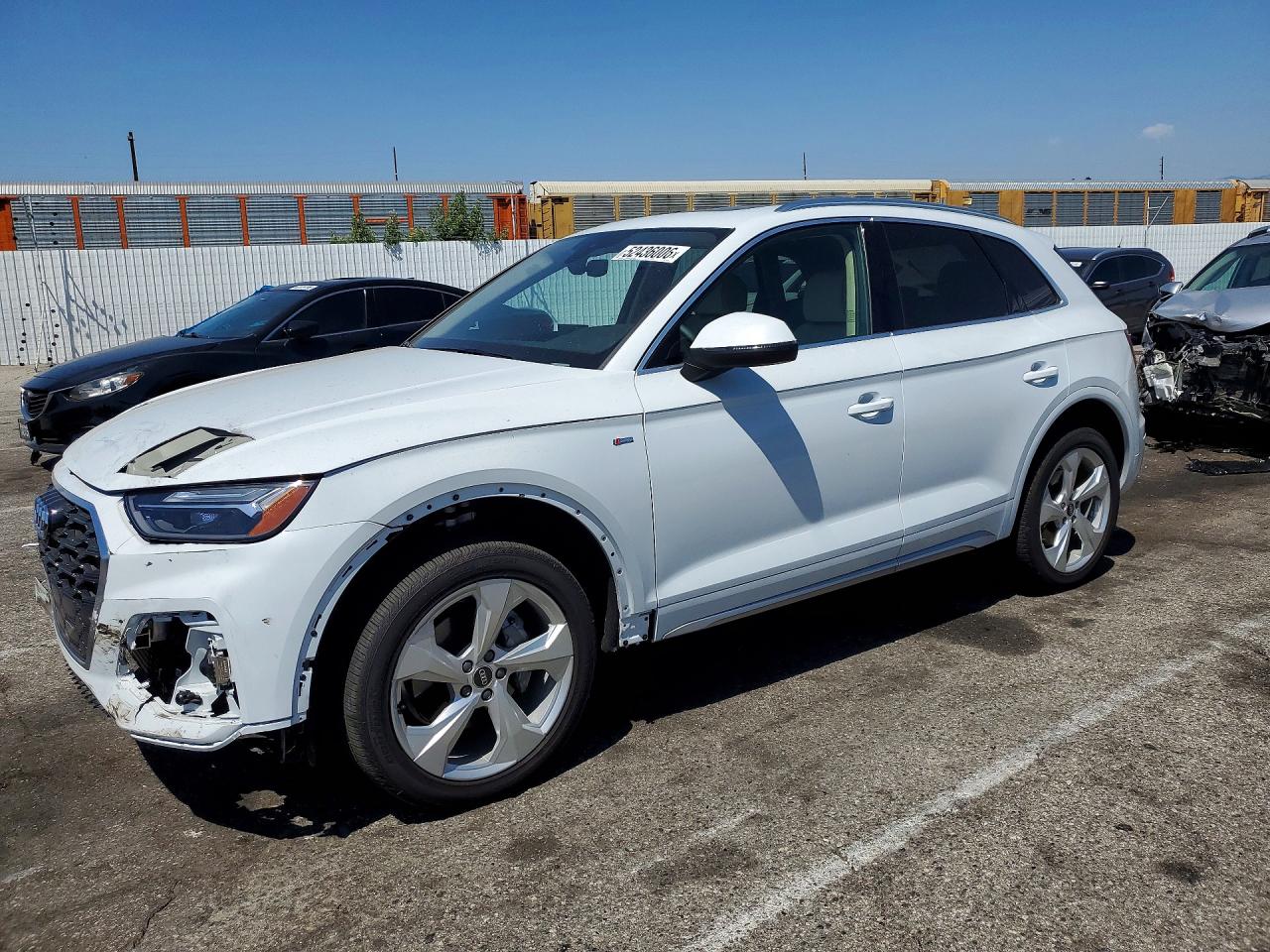 AUDI Q5 2025