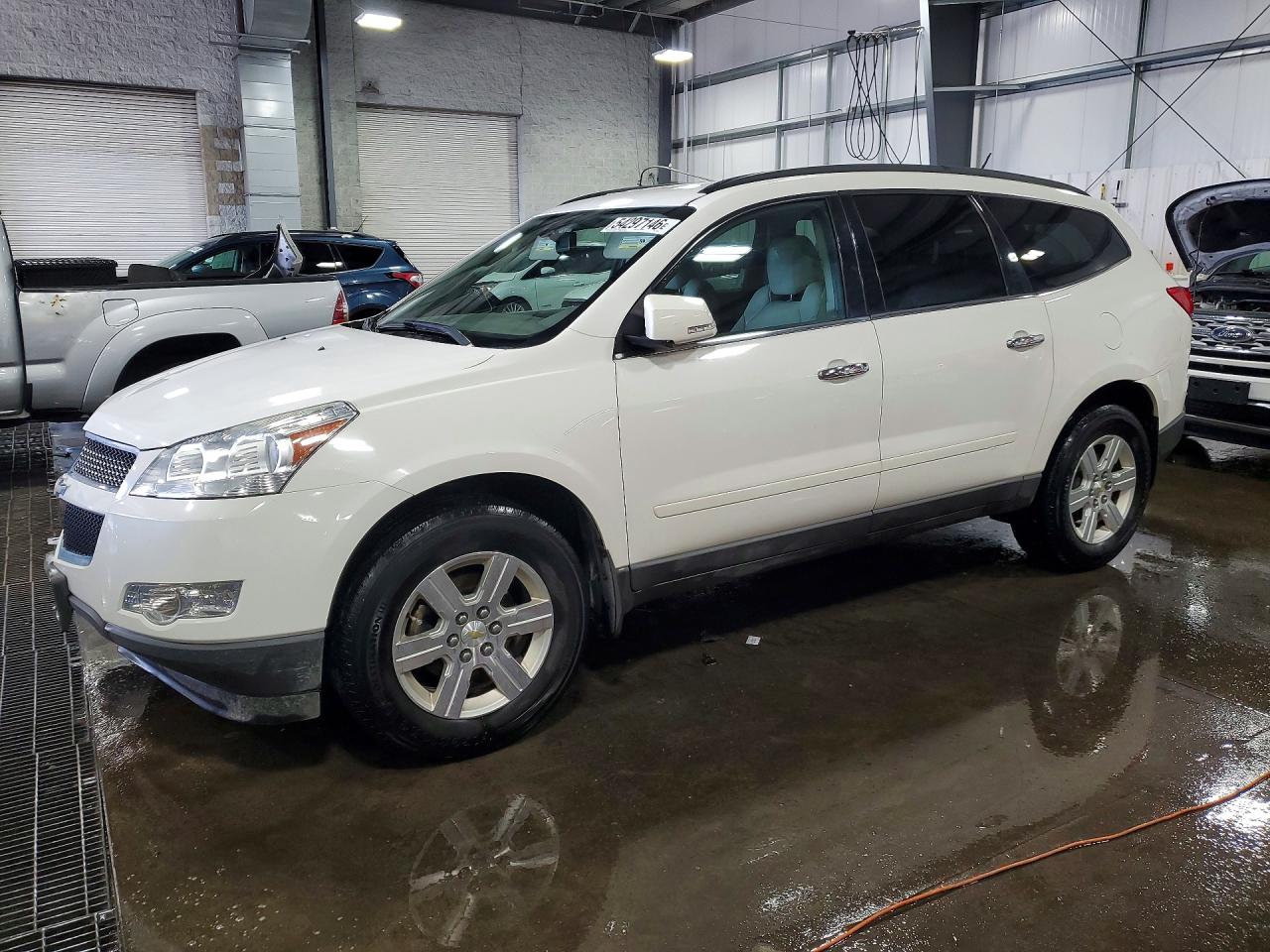 CHEVROLET TRAVERSE 2012