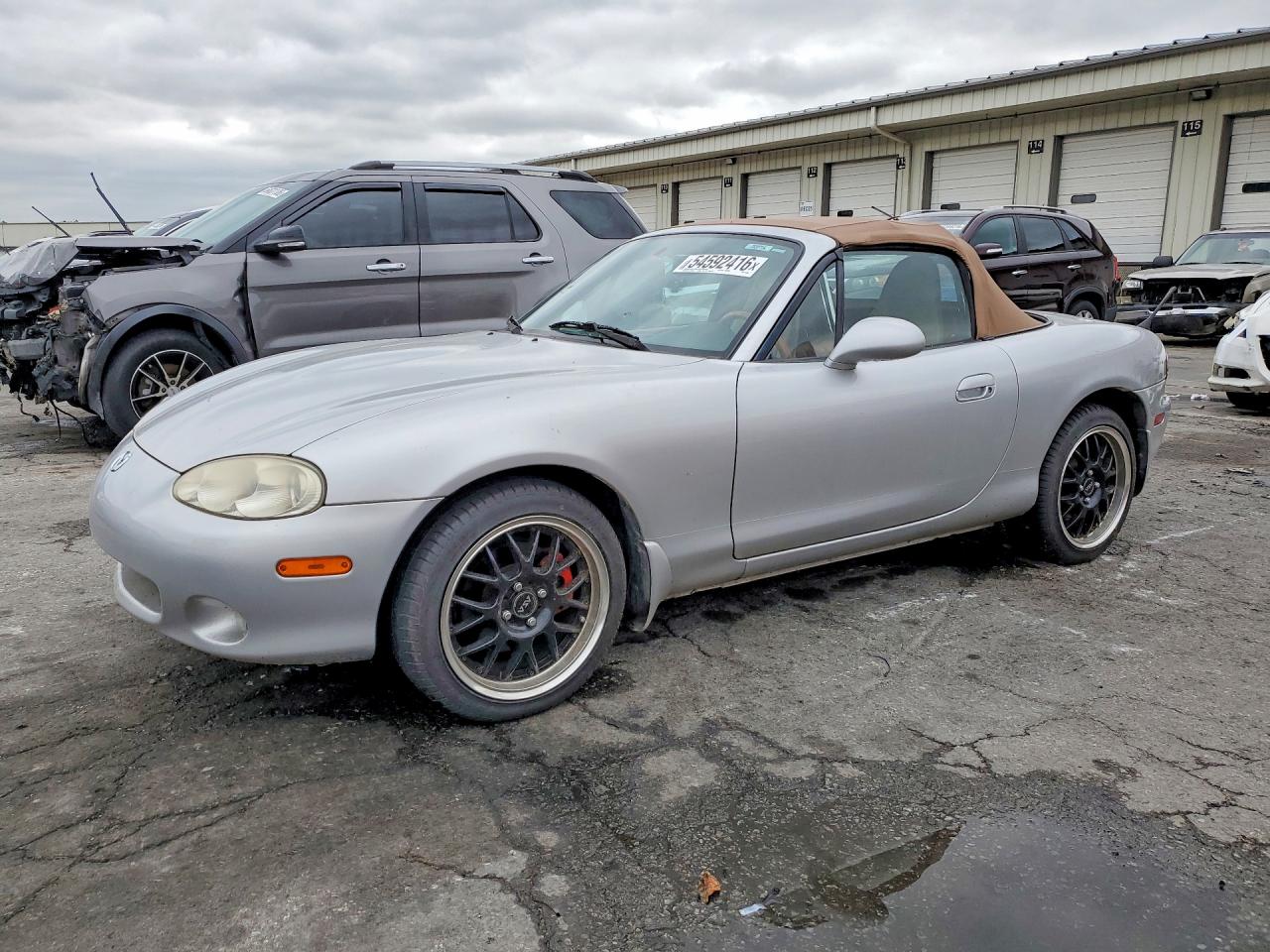 MAZDA MX-5 MIATA 2002