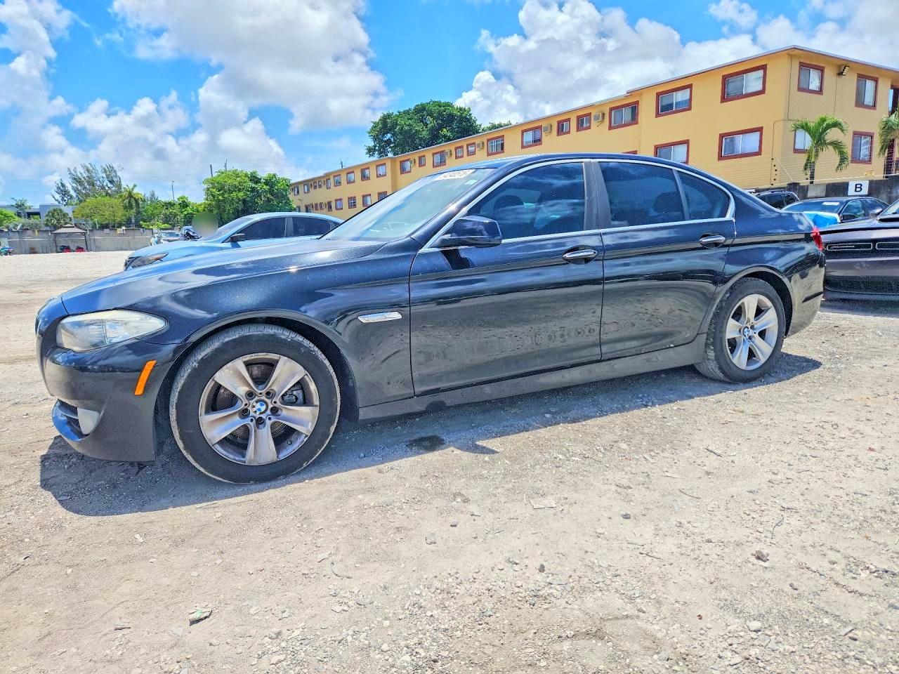 BMW 528 2013